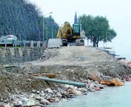 ruspa sul lungolago